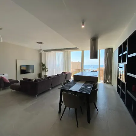 Apartment The Nest Of Palase